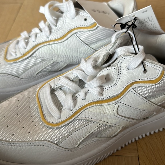 Reebok x Victoria Beckham sneakers - Picture 3 of 5